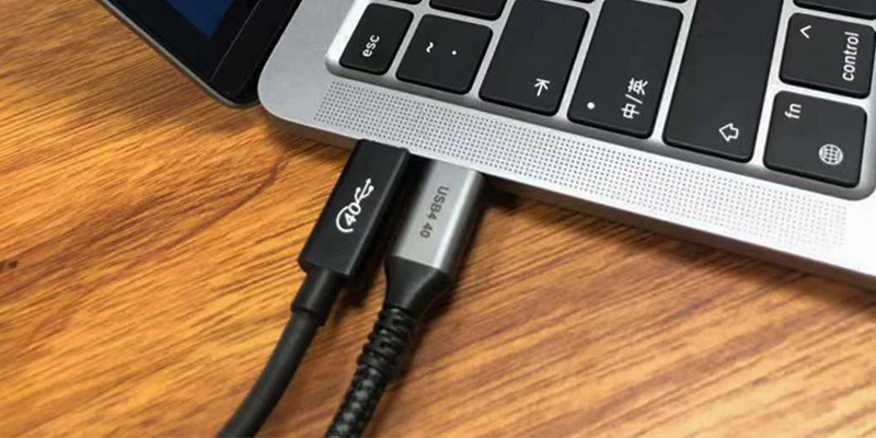 USB4 czy USB 4.0 czyli co z tą symboliką?