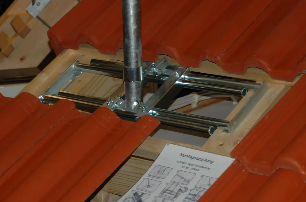 Zestaw montażowy krokwi dachu (maszt 110cm, dachówka, osłona) - ceglasty