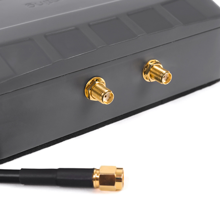 2-Wege-GSM-Splitter Poynting SPLT-16-V1-02 SMA - zdjęcie 2