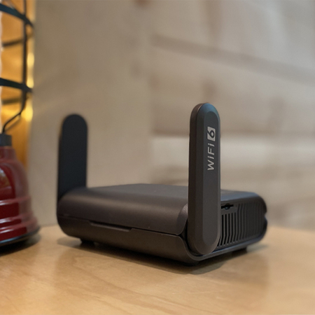 Router mini Wi-Fi 6 VPN GL.iNet Slate AX GL-AXT1800 - zdjęcie 2