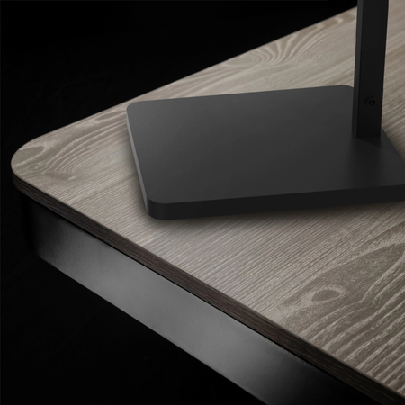 Zestaw ergonomiczny biurko elektryczne SPE F121 krzesło Spiro lampa Glow D8