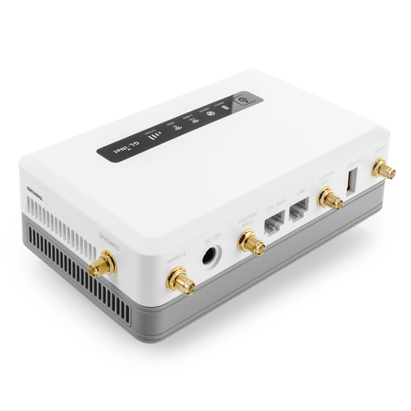 5G Wi-Fi-Router 6 AX3000 mit Batterie GL-XE3000
