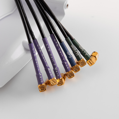 Antena 7w1 CPE 5G/WiFi/GPS MIMO4x4 Poynting EPNT-4