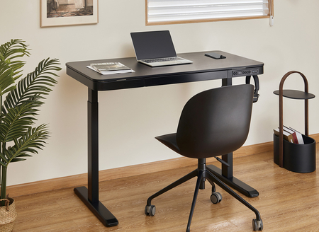 Eleganckie biurko regulowane elektrycznie z ładowarką indukcyjną Spacetronik Astrid SPE-B136BB OUTLET