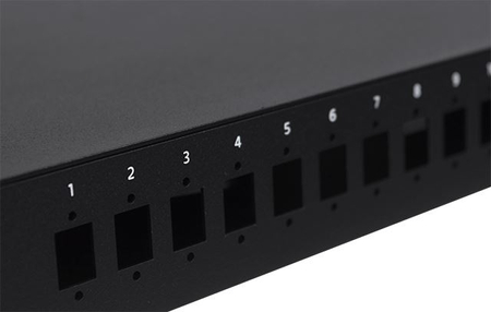 Przełącznica światłowodowa 19" 1U 12xSC Duplex Czarna stała