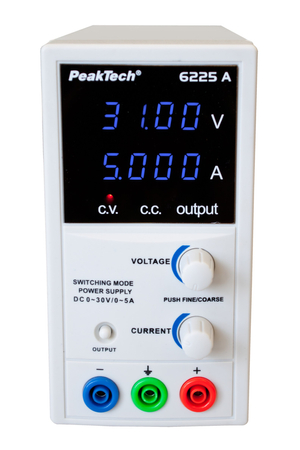 Labor-Netzteil 30V 5A PeakTech 6225A