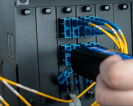 Urządzenie do czyszczenia złączy światłowodowych automat do ferrul 2,50 mm JONARD TOOLS FCC-250