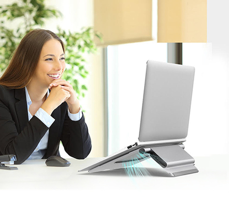 Podstawka pod laptop Multiport USB-C na HDMI + USB-C z PD + 2x USB 3.0 + microSD + SD SPU-M14