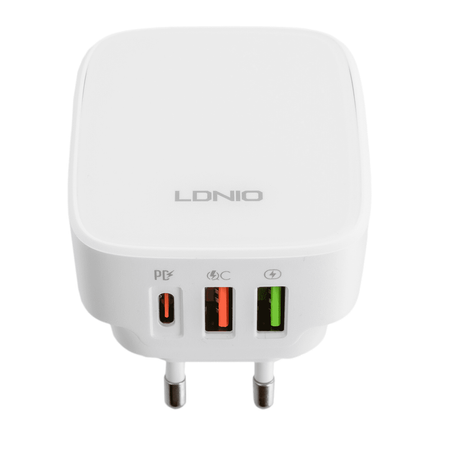 Super szybka biała ładowarka LDNIO Q334 32W 3 porty USB PD+QC4.0