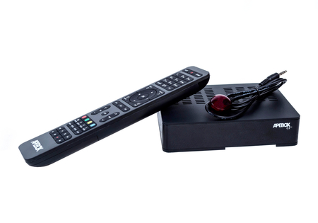 Apebox C2 4K UHD Combo DVB-S2X MS DVB-T2/C H.265 IPTV - telewizja naziemna nowej generacji